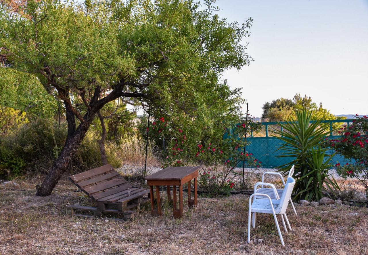 Drolma Ling Nature Cabins Theologos  Exterior photo